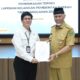 Gubernur Mahyeldi serahkan LKPD 2025 ke BPK Sumbar. (dok. istimewa)