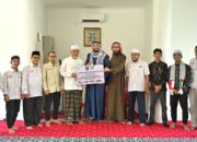 Gubernur Mahyeldi Serahkan Bantuan Kemanusiaan dari Masyarakat Sumbar untuk Rakyat Palestina