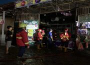 Minimarket Raifan Mart di Jalan Gajah Mada Padang Terbakar, Penyebab masih Diselidiki