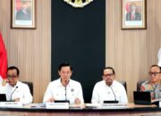 Wakapolri Komjen Pol. Prof. Dedi Prasetyo, saat konferensi pers kesiapan arus mudik Lebaran 2026 dan pengamanan nasional bersama Menko PMK, Menko Infra, dan Kepala KSP di Kantor Staf Presiden, Jakarta, Rabu (11/3/2026). (Foto: Dok. Divhumas Polri)
