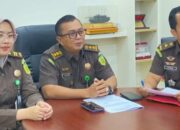 Kasi Tindak Pidana Khusus Kejari Padang saat jumpa pers terkait kasus BSN. (dok. istimewa)