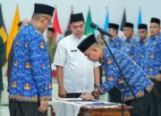 Sekdaprov Sumbar Lantik 44 Pejabat Administrator dan Pengawas