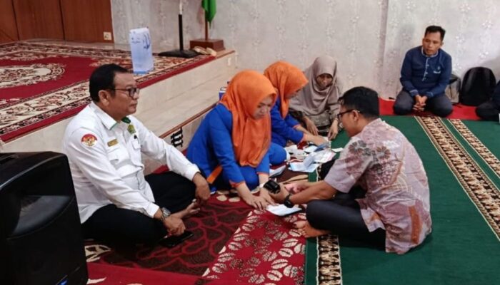 Bank Nagari Syariah Salurkan Buku Tabungan TPG untuk 105 Guru PAI Kota Solok