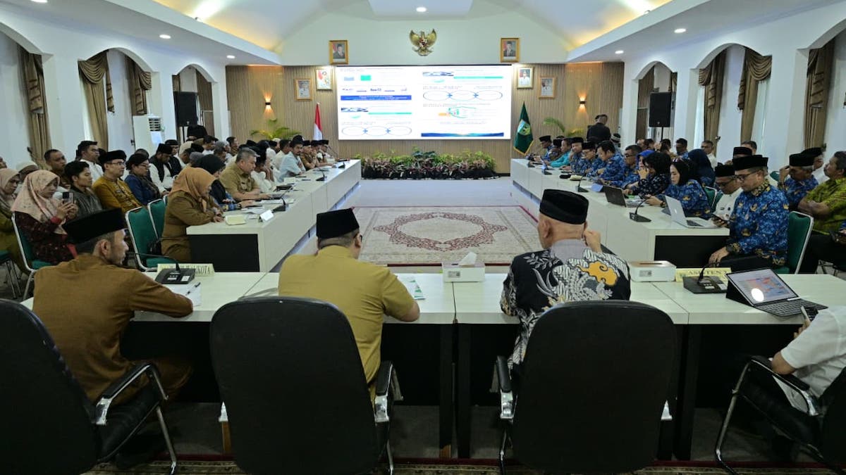 Rakor Pemprov Sumbar dan Pemko Padang Panjang. (dok. istimewa)