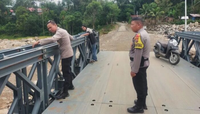 Waduh! 42 Buah Kawan Spi Jembatan Bailey Polri di Agam Dicuri
