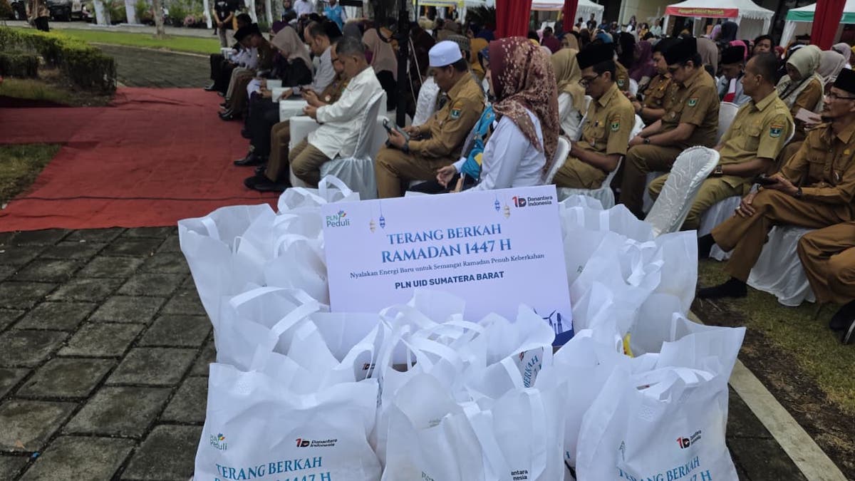 Terang berkah Ramadan 2026 PLN UID Sumbar. (dok. istimewa)