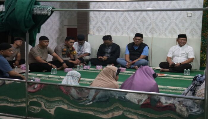 Perkuat Integritas Personel, Polres Pasbar Gelar “One Day One Khatam Al-Qur’an”