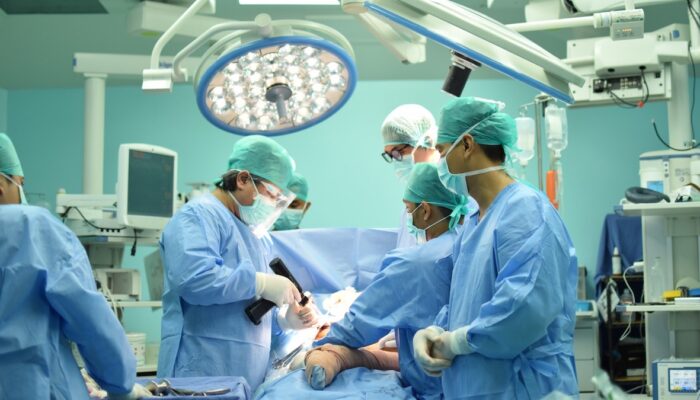 Semen Padang Hospital Hadirkan Bedah Minimal Invasif, Pasien Bisa Pulang Lebih Cepat