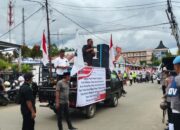 Demonstrasi di depan Kejari Gunungsitoli. (dok. istimewa)