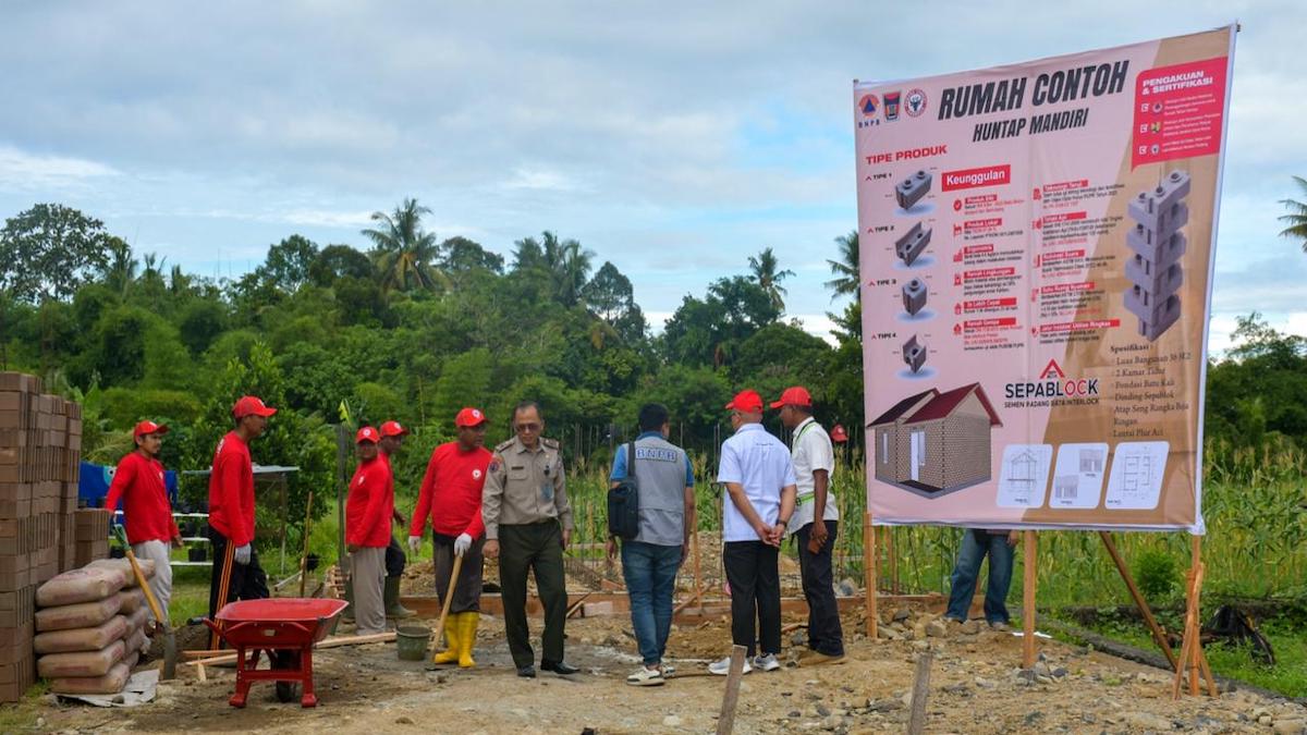 Groundbreaking huntap mandiri yang dibangun pakai Sepablock Semen Padang. (dok. istimewa)