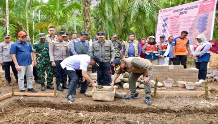 BNPB Groundbreaking Huntap Mandiri di Palembayan, Gunakan Teknologi Sepablock