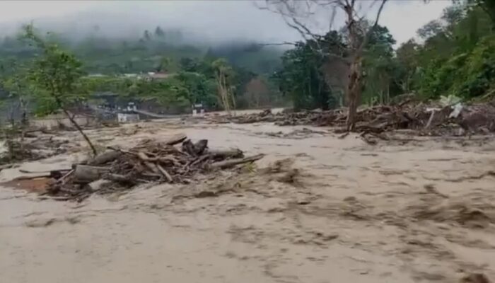 Banjir Bandang Kembali Terjang Aceh Tengah, Dua Jembatan Darurat Ambruk, Lima Desa Terisolasi
