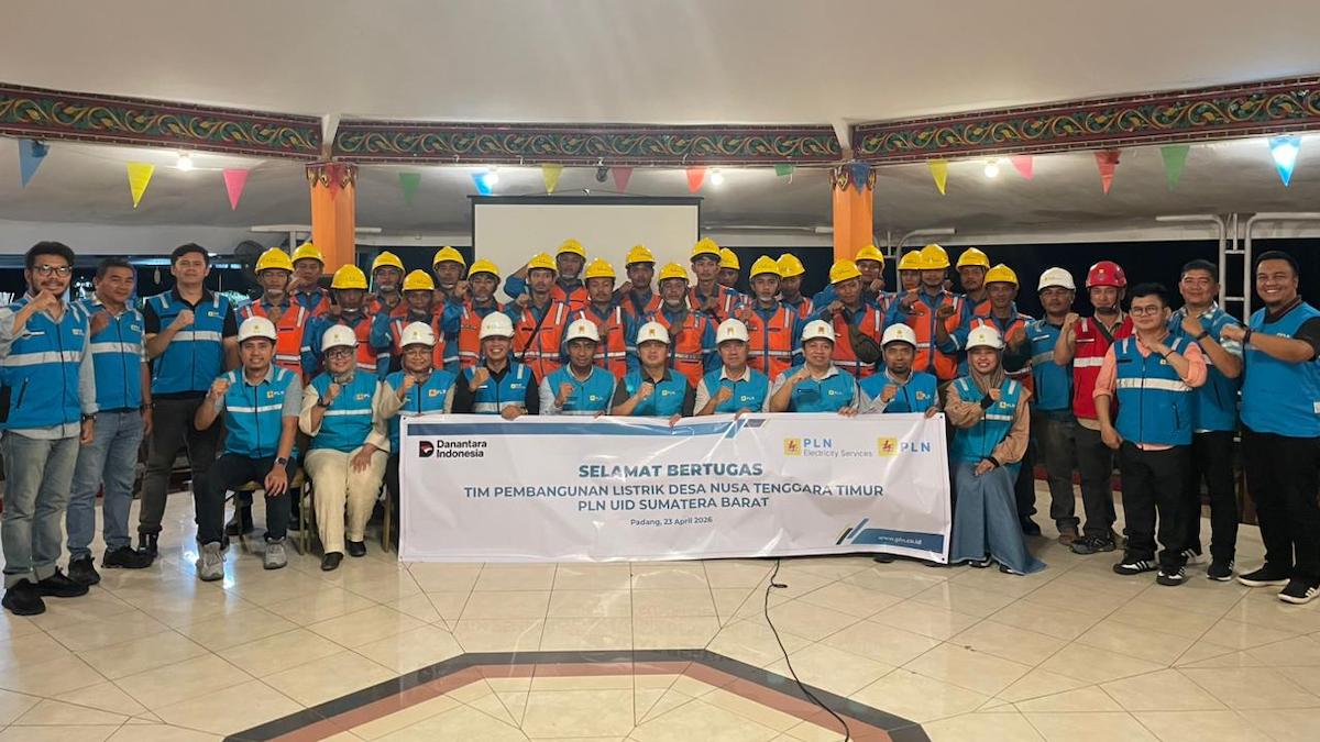 PLN UID Sumbar lepas pejuang listrik ke NTT. (dok. istimewa)
