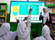 Papan tulis interaktif untuk pembelajaran. (dok. istimewa)