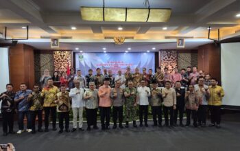 Pertemuan Pemprov Sumbar dan Forkopimda dengan pengusaha kelapa sawit di Sumbar. (dok. istimewa)