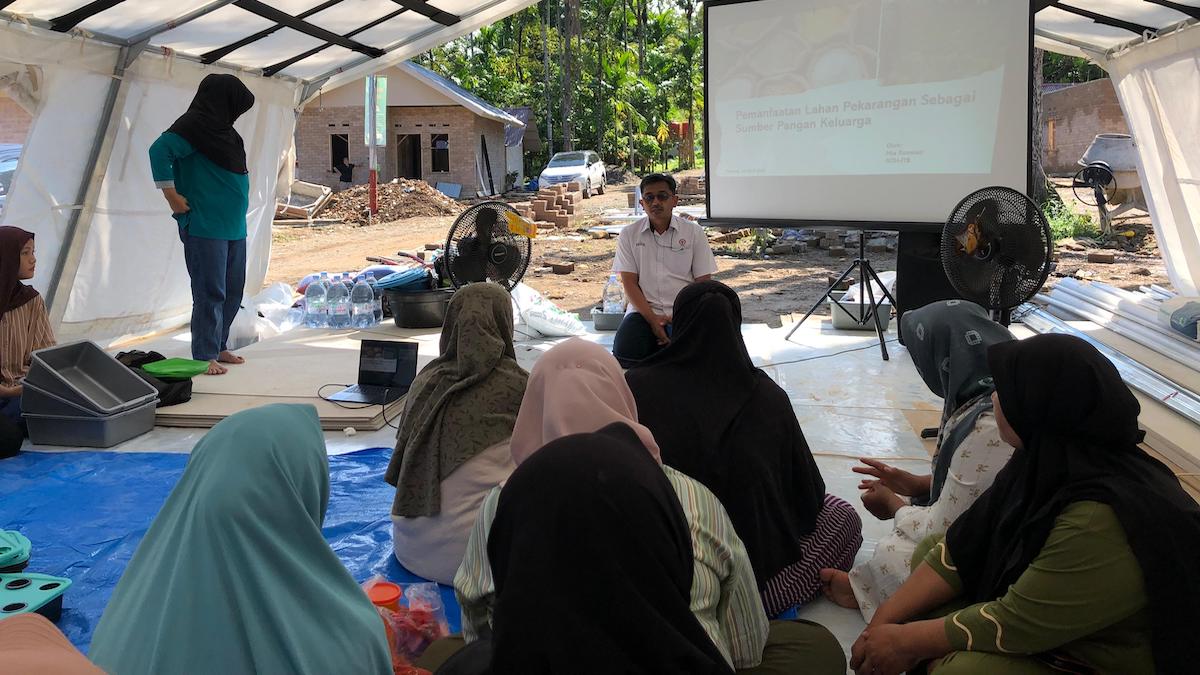 Program huntap PT Semen Padang di Kampung Talang. (dok. istimewa)
