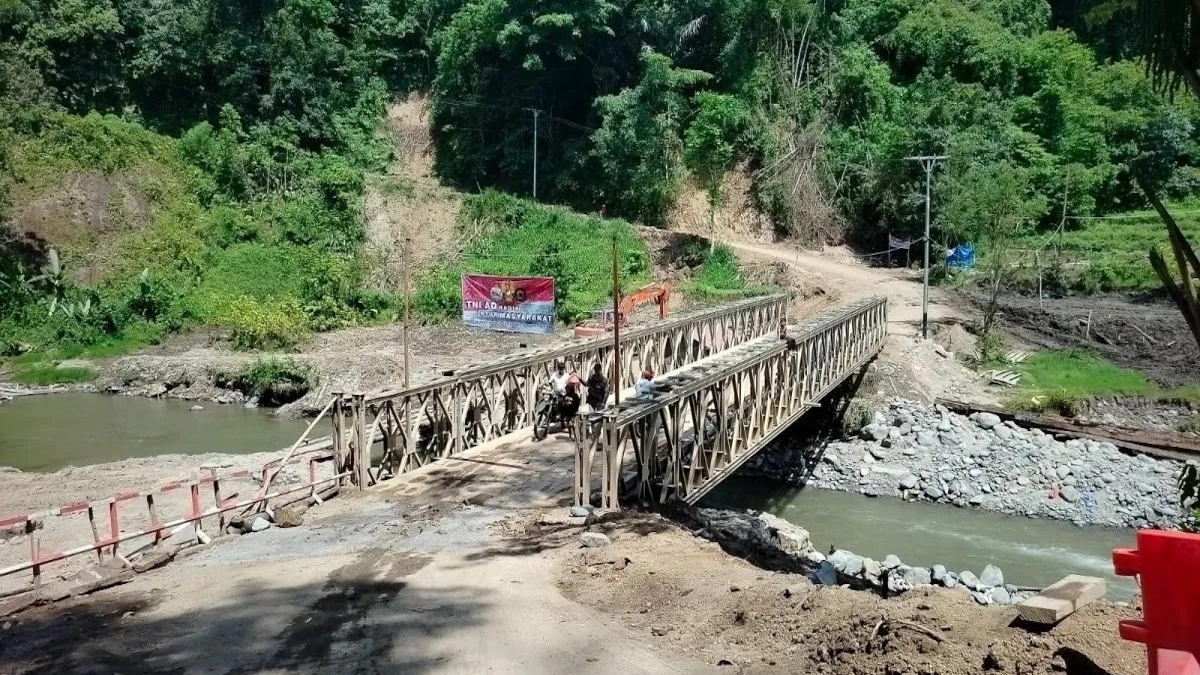 Jembatan bailey di Aia Taganang, Kecamatan Matua, Kabupaten Agam. (dok. istimewa)