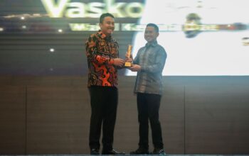 Wagub Vasko Raih Penghargaan Nasional, Dinilai Penggerak Solidaritas Kebencanaan
