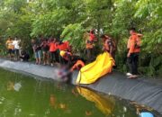 Evakuasi mayat bocah di Ketaping, Kabupaten Padang Pariaman. (dok. istimewa)