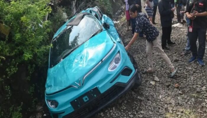 Polisi Sebut Sopir Taksi Green SM Lalai dalam Kecelakaan Maut KRL di Bekasi