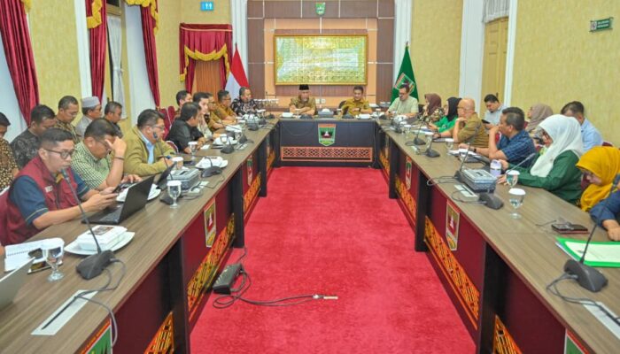 Gubernur Mahyeldi: Potensi Wisata Mentawai Harus Dikelola Serius dan Berkelanjutan