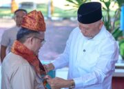 Gubernur Mahyeldi sambut kedatangan Menaker di BIM. (dok. adpsb)