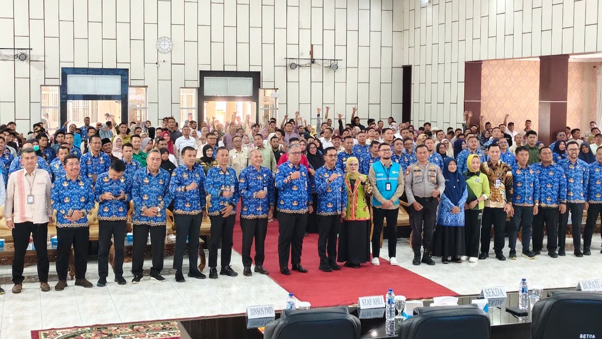 Sinergi PLN dan Pemkab Solok Selatan akselerasi BPBL untuk pemerataan akses listrik. (dok. istimewa)