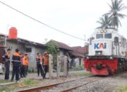 PT KAI tutup perlintasan liar di Padang Pariaman. (dok. istimewa)