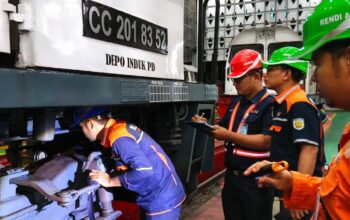 KAI Divre II Sumbar Pastikan Keandalan Sarana Perkeretaapian Melalui Perawatan Berkala