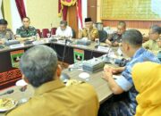 Rapat terkait pemberantasan PETI. (dok. istimewa)