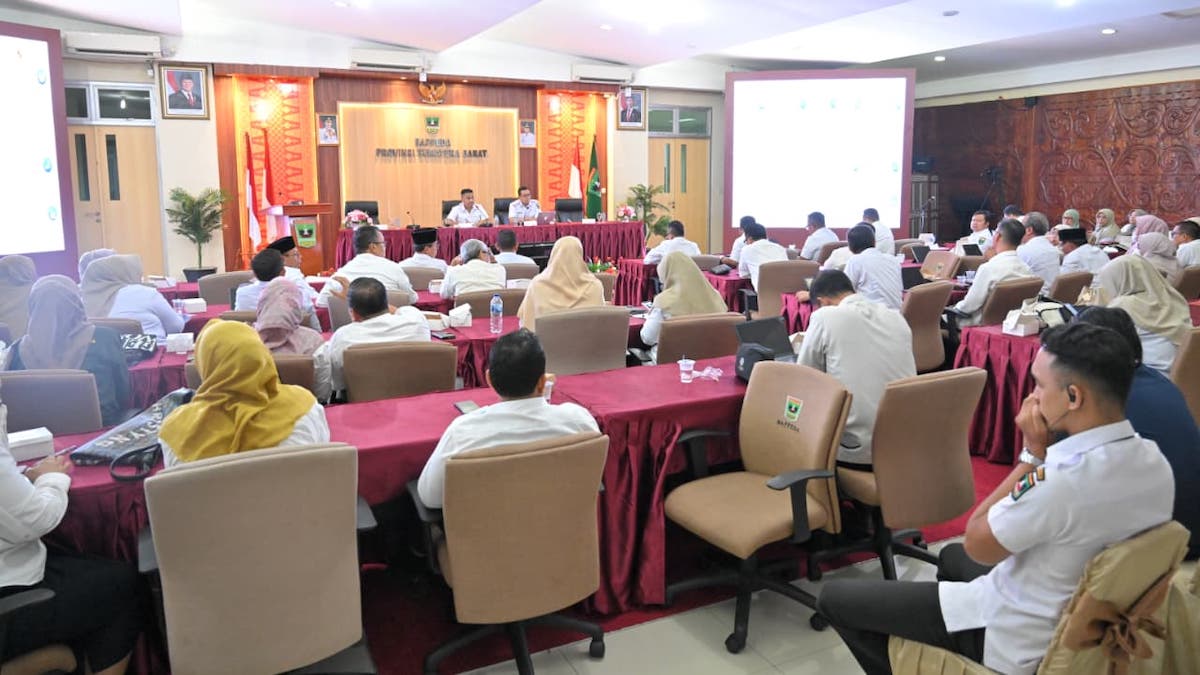 Wagub Vasko minta percepatan pembangunan Sumbar. (dok. istimewa)