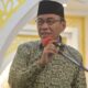 Wawako Padang, Maigus Nasir saat melepas melepas keberangkatan CJH kloter 8 Padang. (dok. istimewa)