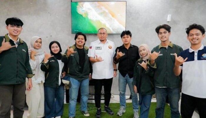 Andre Rosiade Serap Aspirasi Mahasiswa Minang di Semarang, Salurkan Bantuan Rp65 Juta