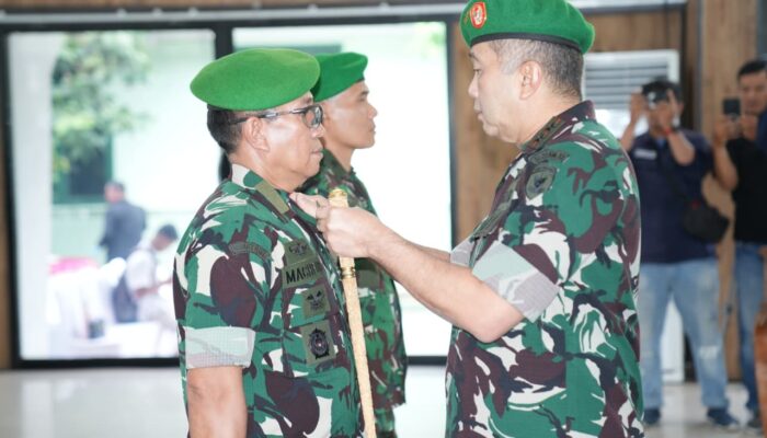 Gantikan Brigjen TNI Mahfud, Brigjen TNI Aji Mimbarno Resmi Jabat Danrem 032/Wirabraja