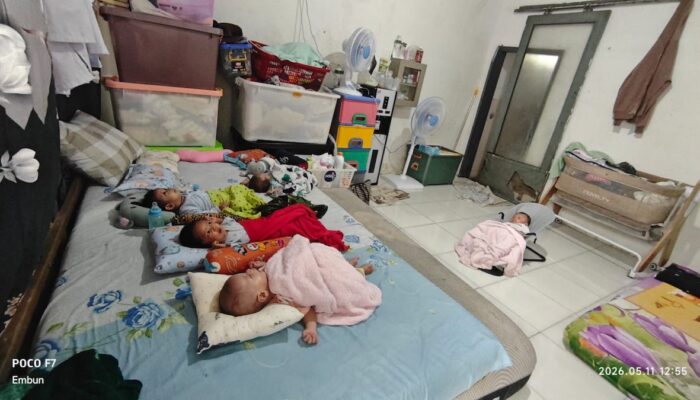 Anak-anak Surga yang Pernah Ditolak Dunia, Kisah Perjuangan Dewi Merawat Bayi Terlantar di Padang