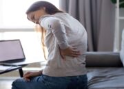 Jangan Sepelekan Posisi Duduk, Bisa Sebabkan Nyeri Pinggang di Usia Muda
