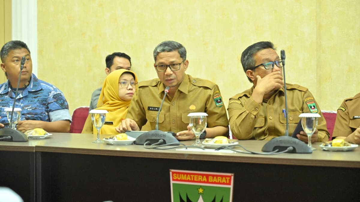 Kepala Dinas Energi dan Sumber Daya Mineral (ESDM) Sumbar, Helmi Herianto. (dok. adpsb)