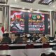 Ketum KONI Sumbar Hamdanus saat memberi sambutan di pelepasan karateka Sumbar menuju iven Internasional. (dok. Humas KONI)