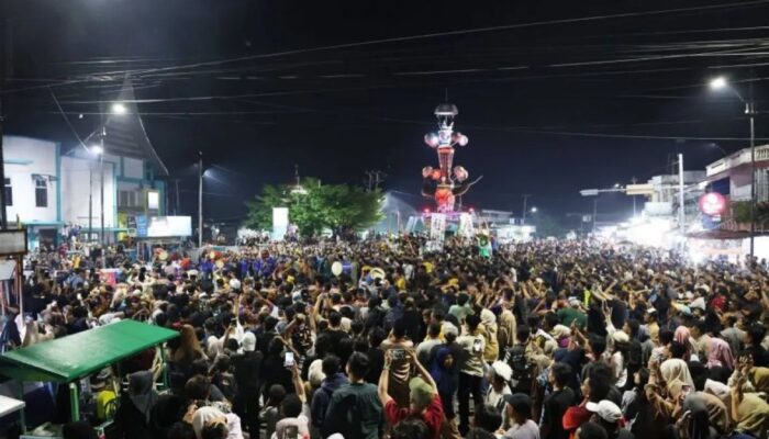 Tabuik Piaman 2026 Dongkrak Omzet UMKM dan Pedagang Lokal