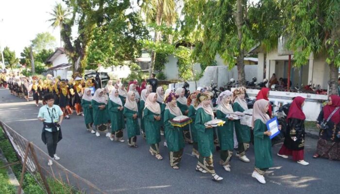 Lestarikan Budaya Lokal, Pemko Pariaman Gelar Festival Maantaan Sambareh
