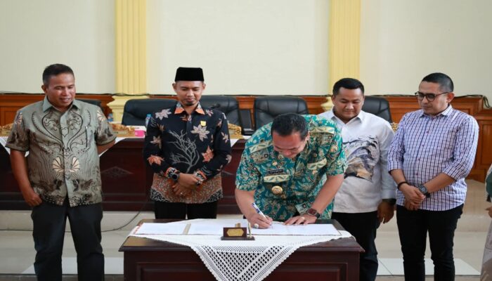 DPRD Pariaman Sahkan Ranperda Kawasan Tanpa Rokok jadi Perda 2026