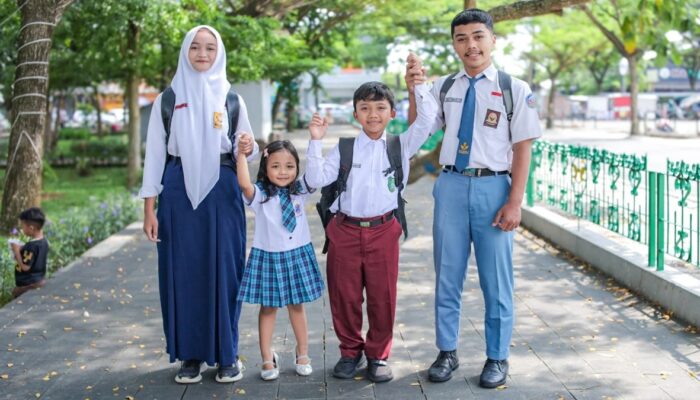 Sekolah Nasional Terintegrasi Resmi Dimulai, Sasar 17 Kabupaten/Kota di 13 Provinsi
