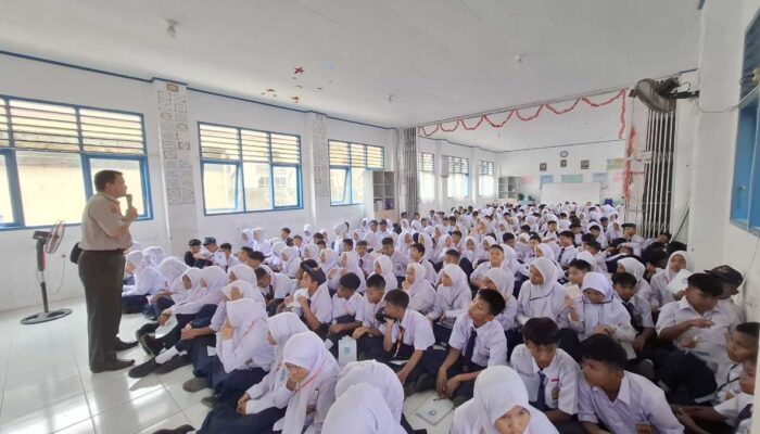 BPBD Padang Edukasi Ratusan Siswa Baru tentang Mitigasi Bencana saat MPLS