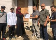 Bantuan bedah rumah dari PT Semen Padang. (dok. istimewa)