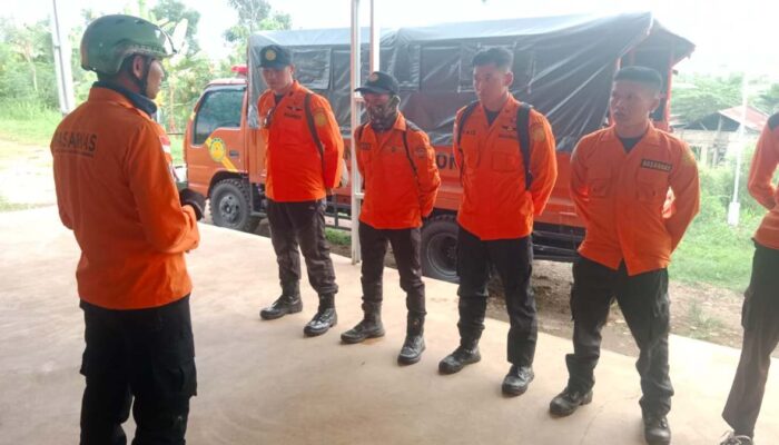 Mobil Masuk Jurang Sedalam 40 Meter di Flyover Kelok Sembilan, Basarnas Lakukan Evakuasi