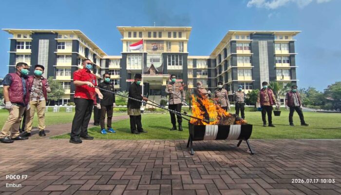 Polda Sumbar Musnahkan 8,89 Kg Sabu dan 60,19 Kg Ganja, Hasil Ungkap 61 Kasus Narkotika
