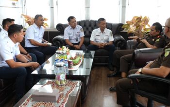 Pertemuan jajaran KAI Divre II Sumbar dengan Kajari Bukittinggi. (dok. istimewa)
