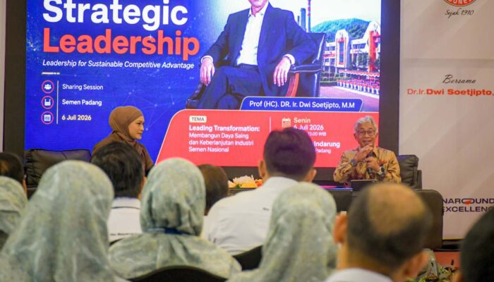 Dwi Soetjipto Isi Sharing Session di PT Semen Padang, Perusahaan Dituntut Lakukan Transformasi