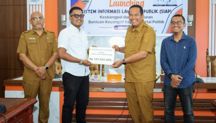Delapan Parpol di DPRD Terima Bantuan Keuangan Rp925,7 Juta dari Pemko Pariaman