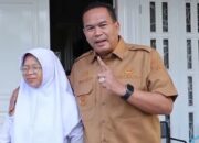 Wako Yota Balad Antar Anak di Hari Pertama Sekolah